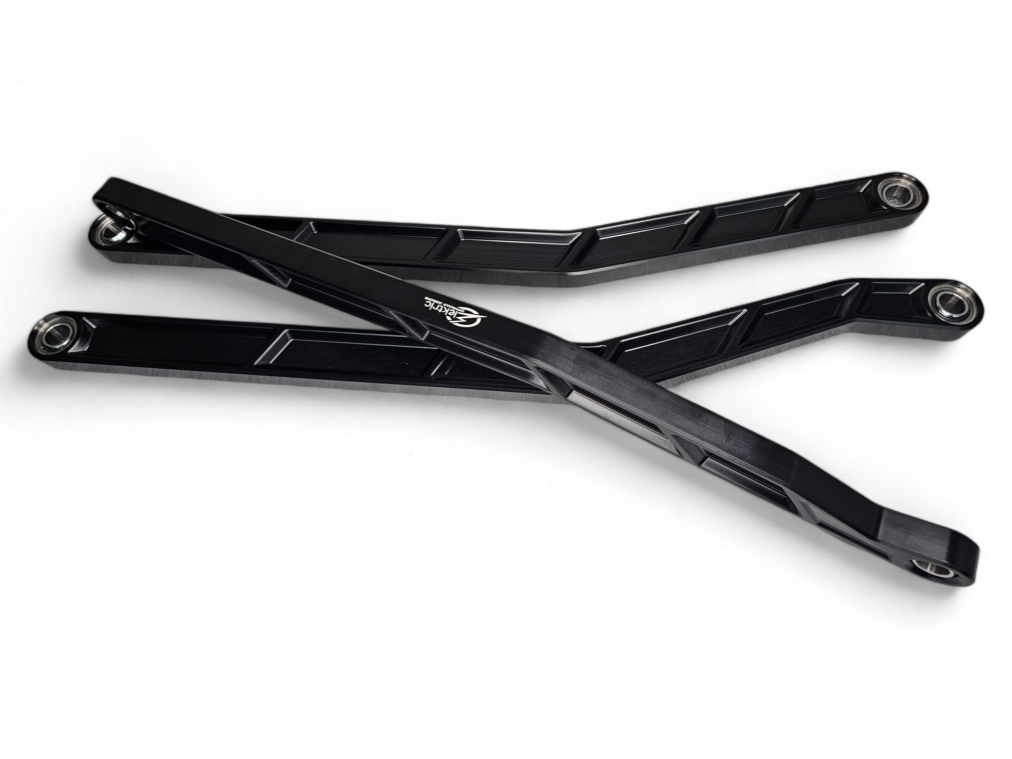 2017 to Current Can-Am X3 Maverick High Clearance Radius Rods in Black Finish for 72". Quality UTV parts for suspension tuning.