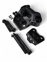 Can-Am Maverick R Billet Radius Rod Plate (Black)