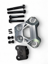 Can-Am Maverick R Radius Rod Plate (Clear)